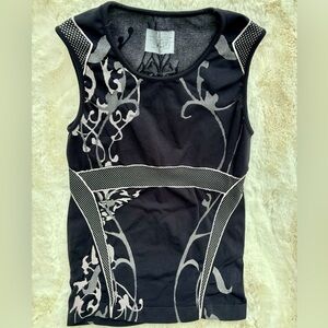 Athleta Women’s Tank Top, Large, Black/White